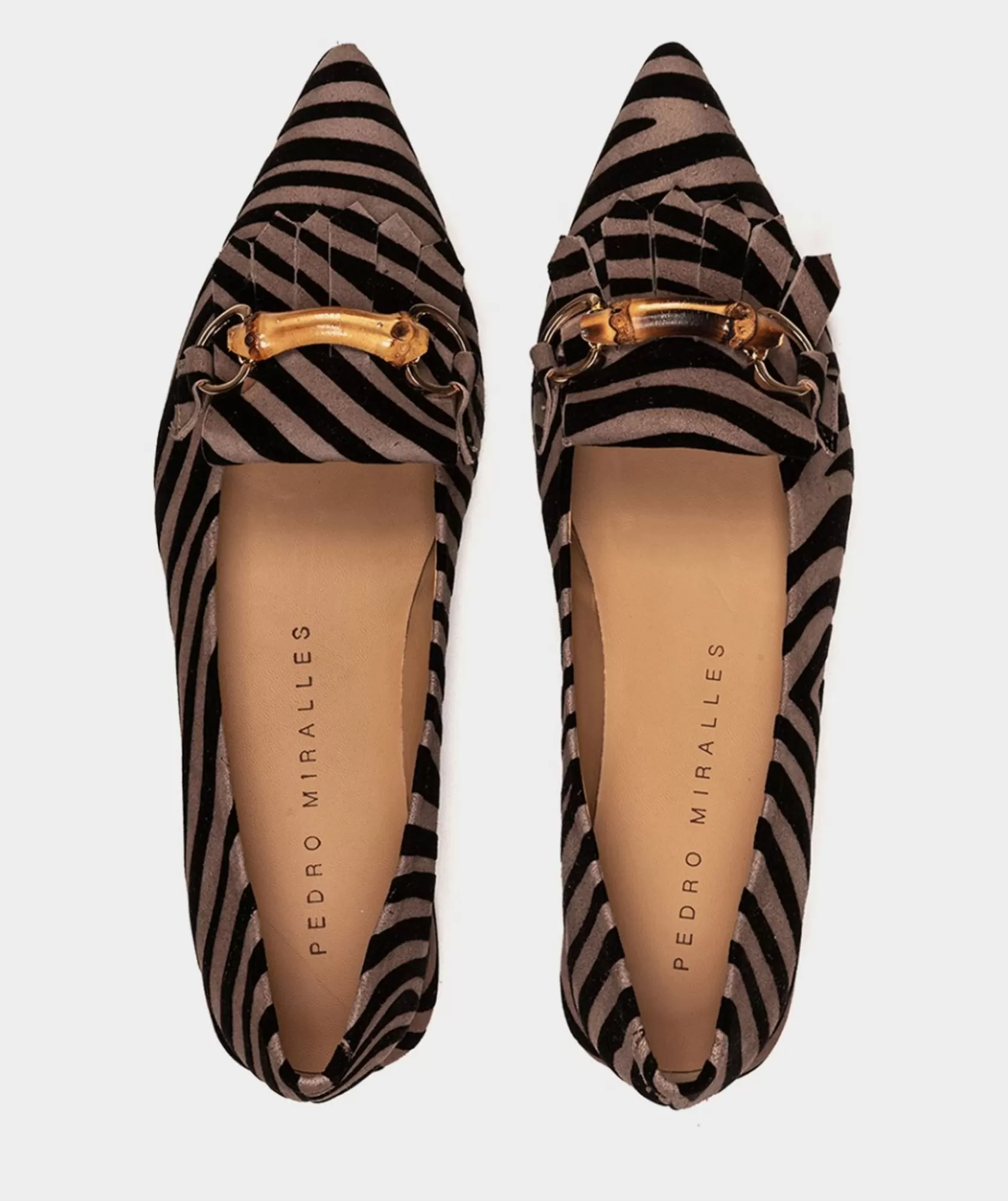 Calzado Pedro Miralles Bailarinas Fabricadas En Piel Con Estampado Animal Print Zebra Acero